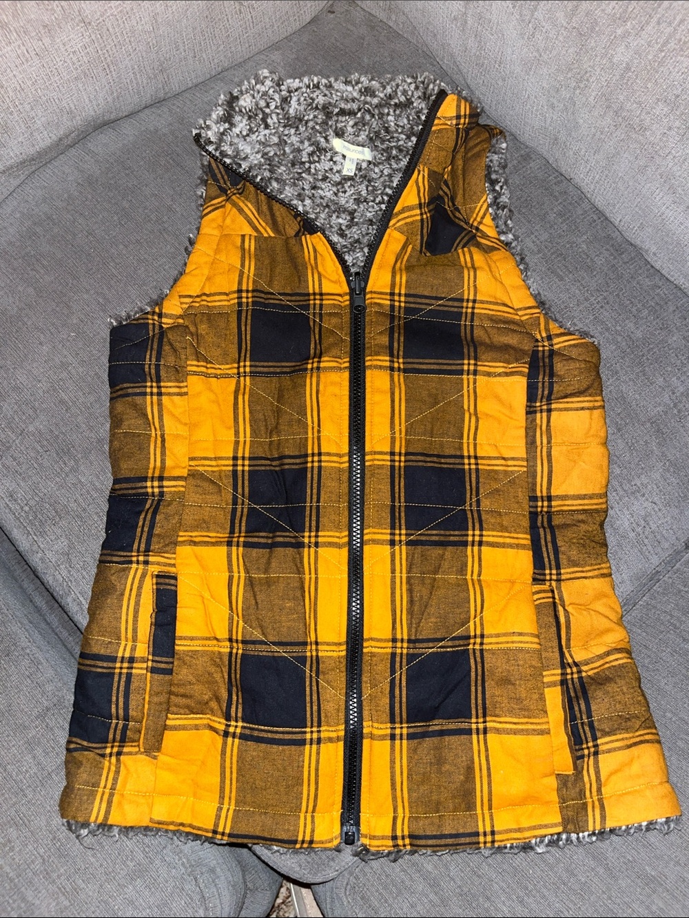 Womens XS SOFT Sherpa-Lined Vest Quilted mustard & black Buffalo plaid
